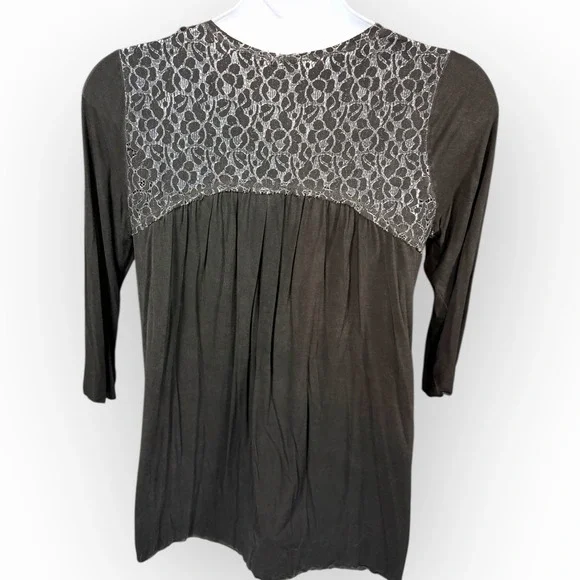 Gimmicks by BKE Top XL Black Flowy Lace 3/4 Sleeve Tie-Neck Women's Goth Dark - Picture 5 of 13